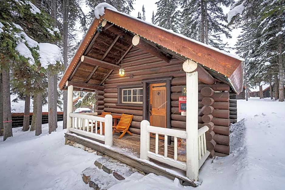 Storm Mountain Lodge & Cabins