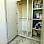 Commercial Zone Studios, Pool, BBQ and Beach 7 Blocks