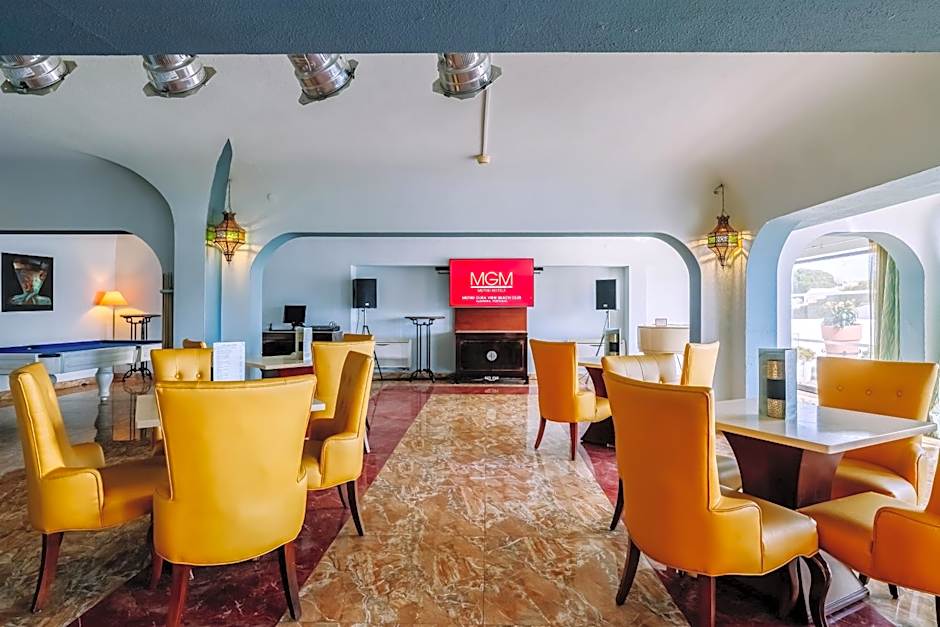 Grand Muthu Oura View Beach Club