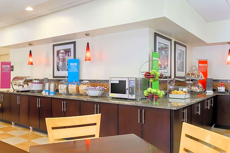 Hampton Inn By Hilton Champaign/Urbana