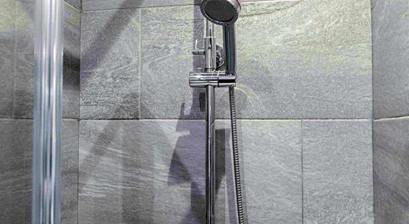 Sinclair's Bar, Lounge & Rooms