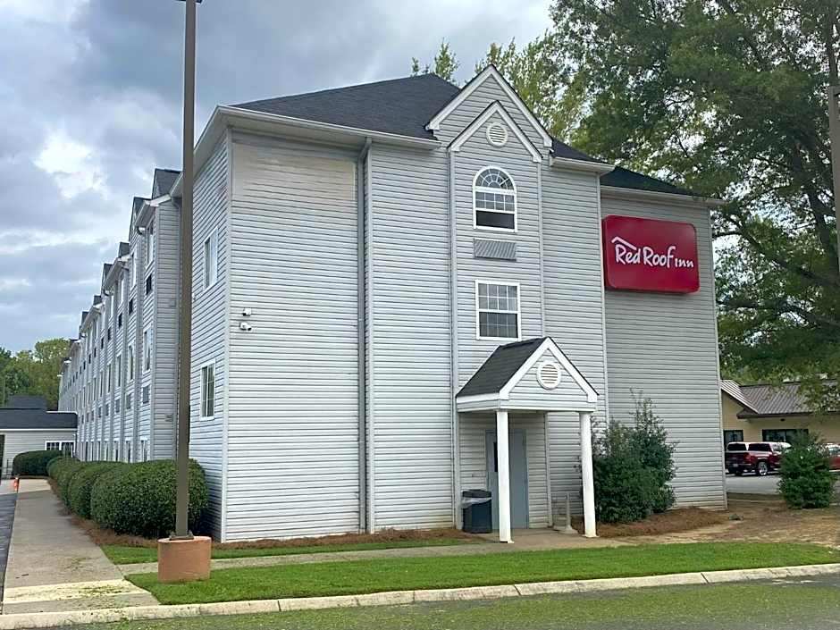Photo 1 of 27 of Red Roof Inn Winston-Salem