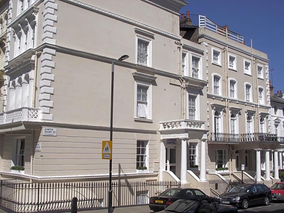 Lords Hotel