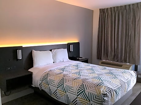 Double Room - Disability Access - Non-Smoking