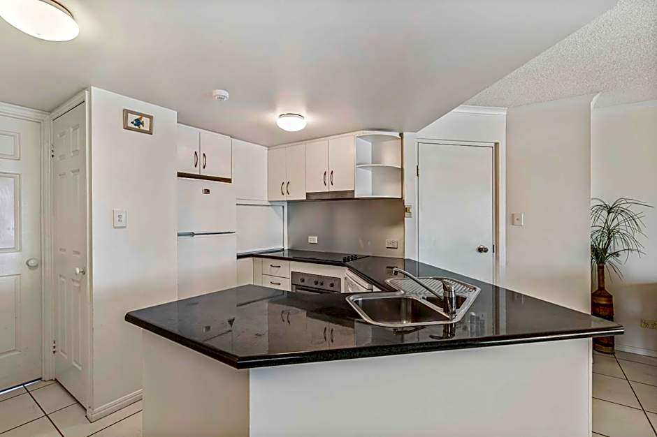 Reflections Holiday Apartments