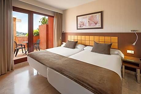 Junior Suite Side Sea View