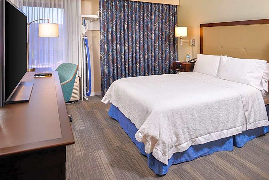 Hampton Inn By Hilton Seattle-Airport