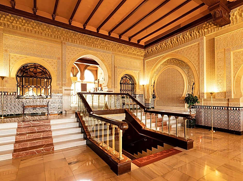Alhambra Palace Hotel