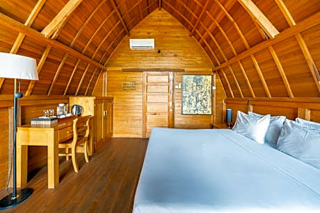 Lumbung Lodge with Private Pool with Free Scheduled Yoga Class (on Saturday)