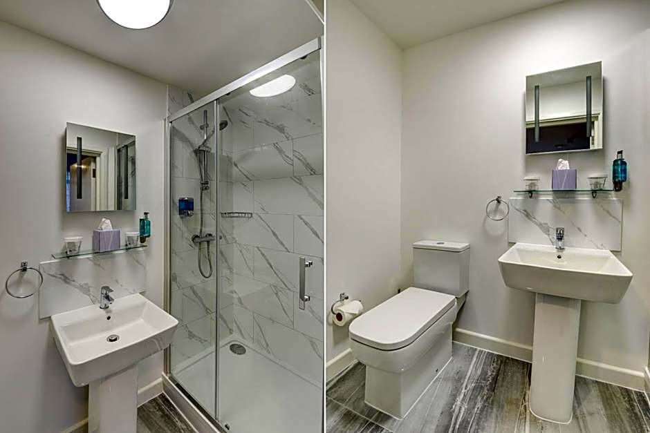 OYO Plymouth Central