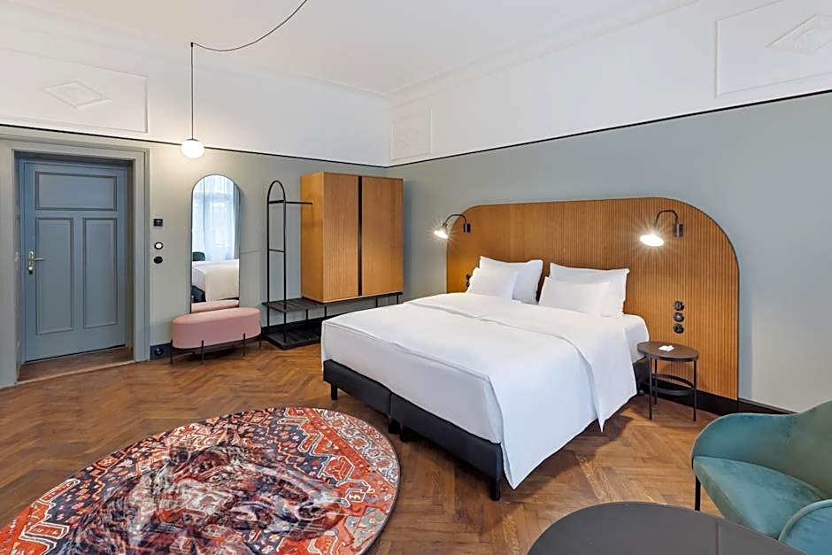 Hotel Astoria Vienna, Curio Collection by Hilton