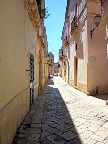 Affittacamere Room and Breakfast Antonuccio