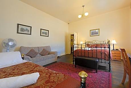 Executive Double or Twin Room with Private Bathroom