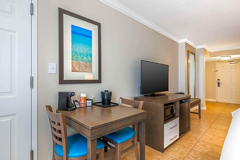 Comfort Inn & Suites Daytona Beach Oceanfront