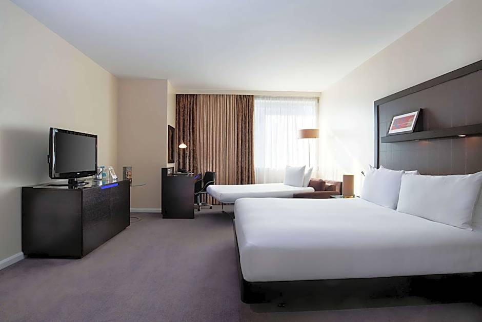 Hilton London Canary Wharf