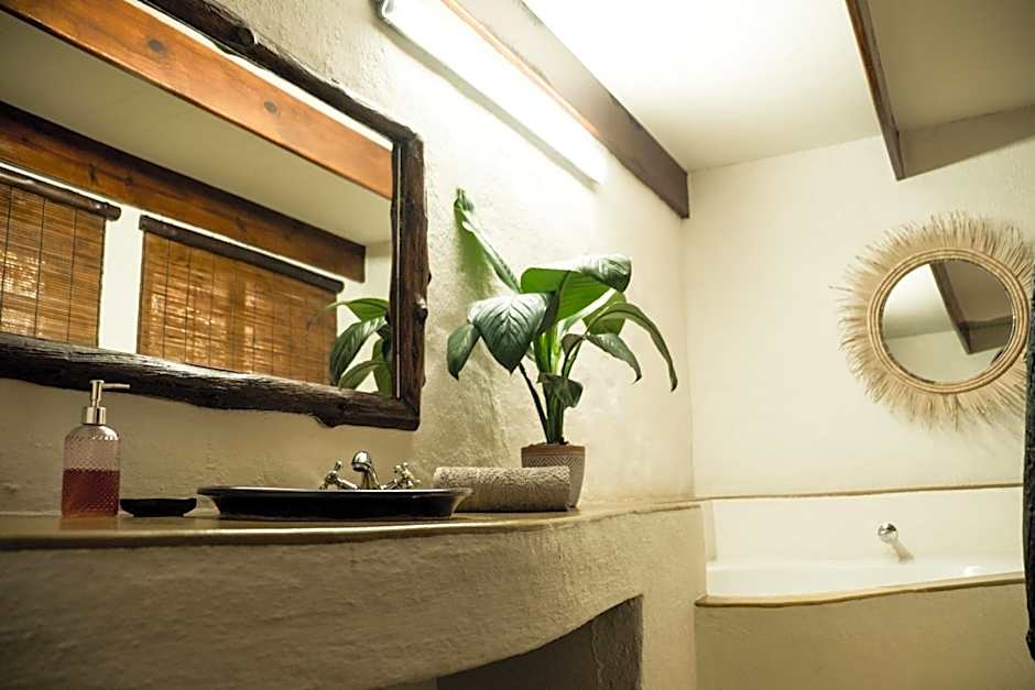 LittleBush Private Lodge