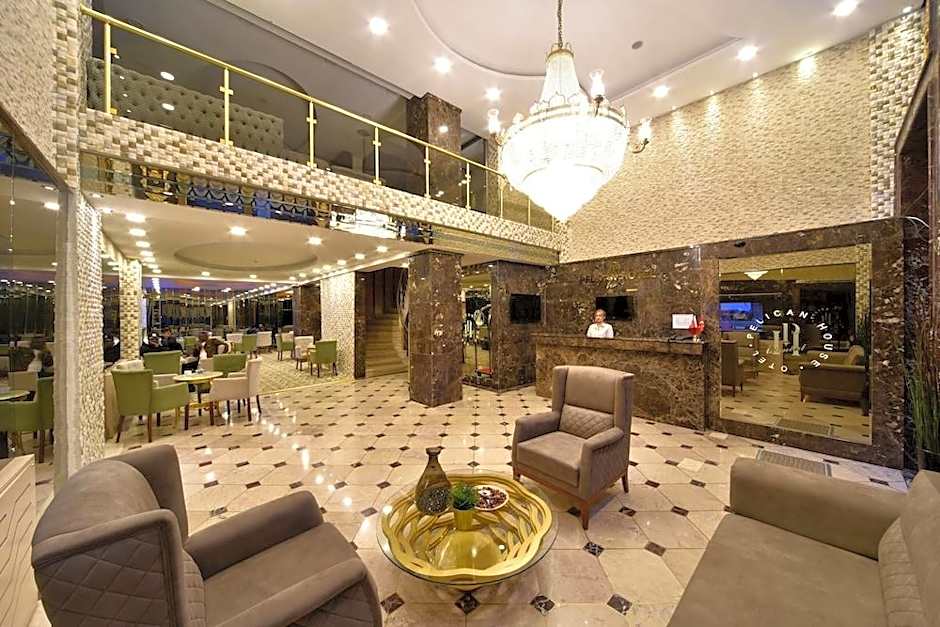Pelican House Hotel