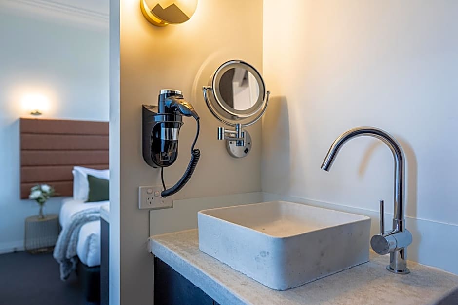 Grand Hotel and Studios