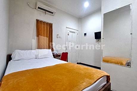 De Peppzzz near UGM Yogyakarta RedPartner