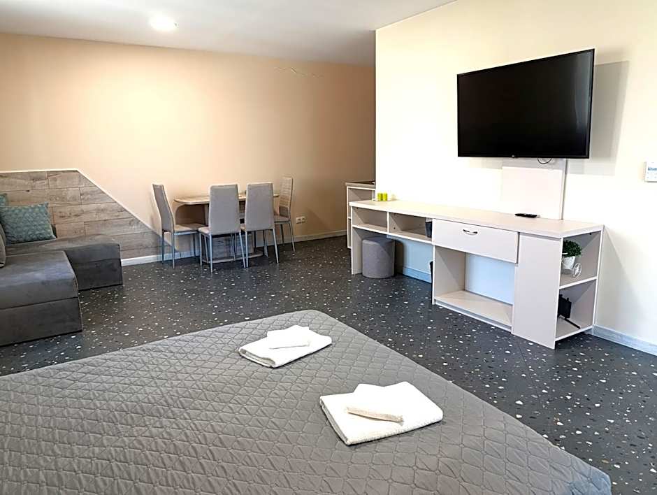 Lime House, Kyustendil