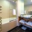 Holiday Inn Salisbury-Stonehenge By IHG