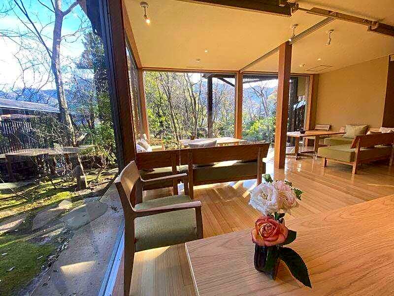 Yugawara Onsen Ashikari Ryokan