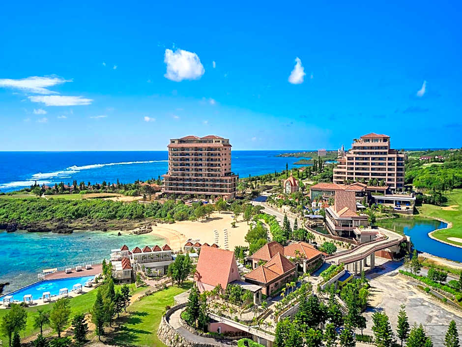 Hotel Shigira Mirage Beach Front