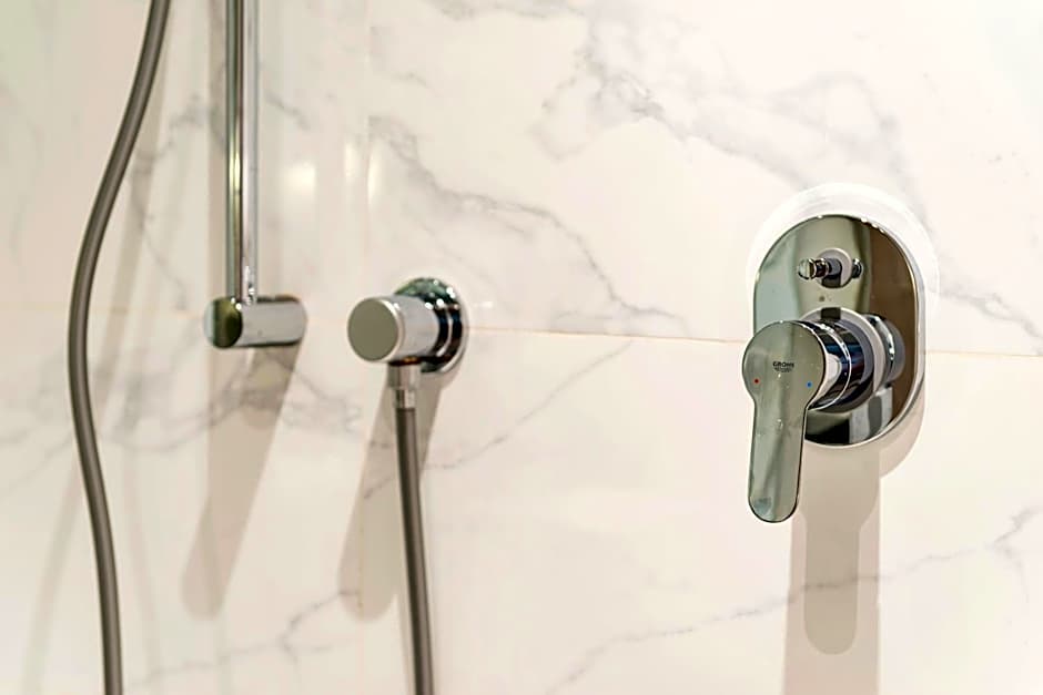 Rainbow Towers Hotel & Conference Centre