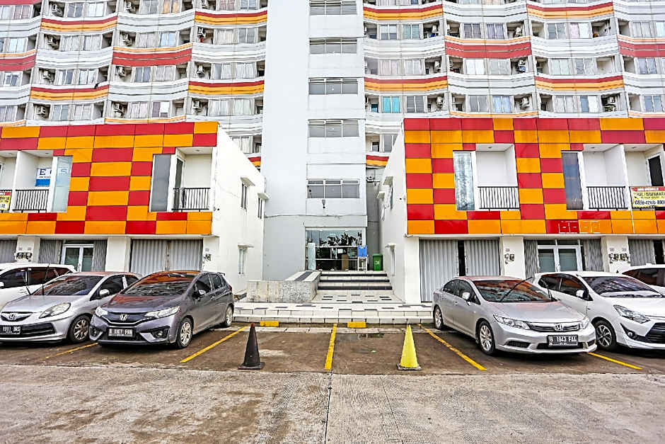 OYO 92317 Apartment Riverview By Alima View