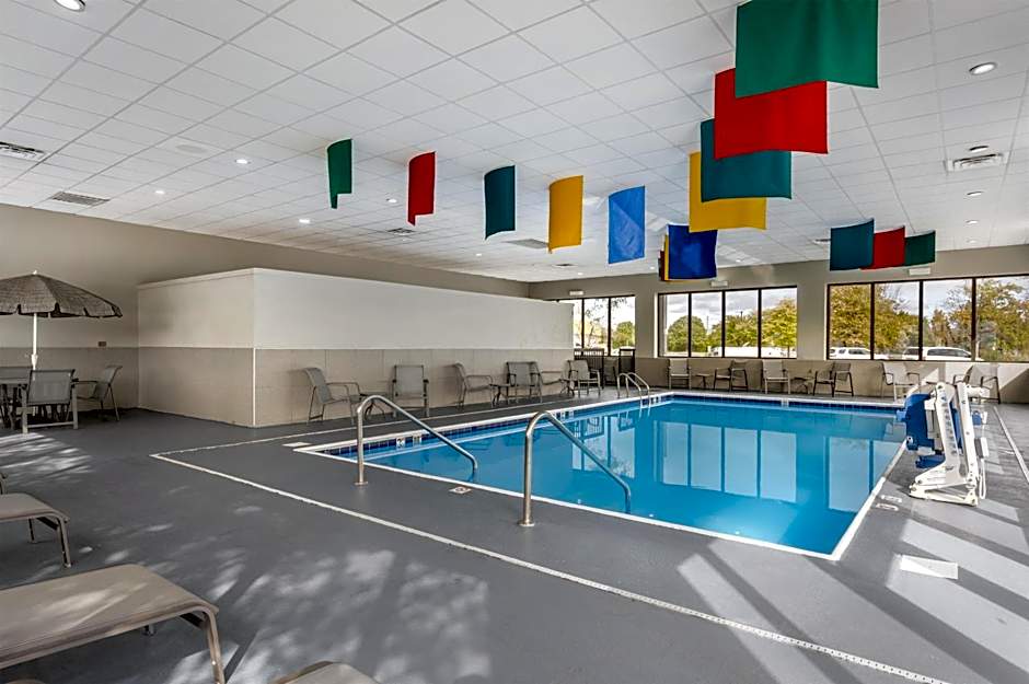 Best Western Plus Indianapolis NW Hotel