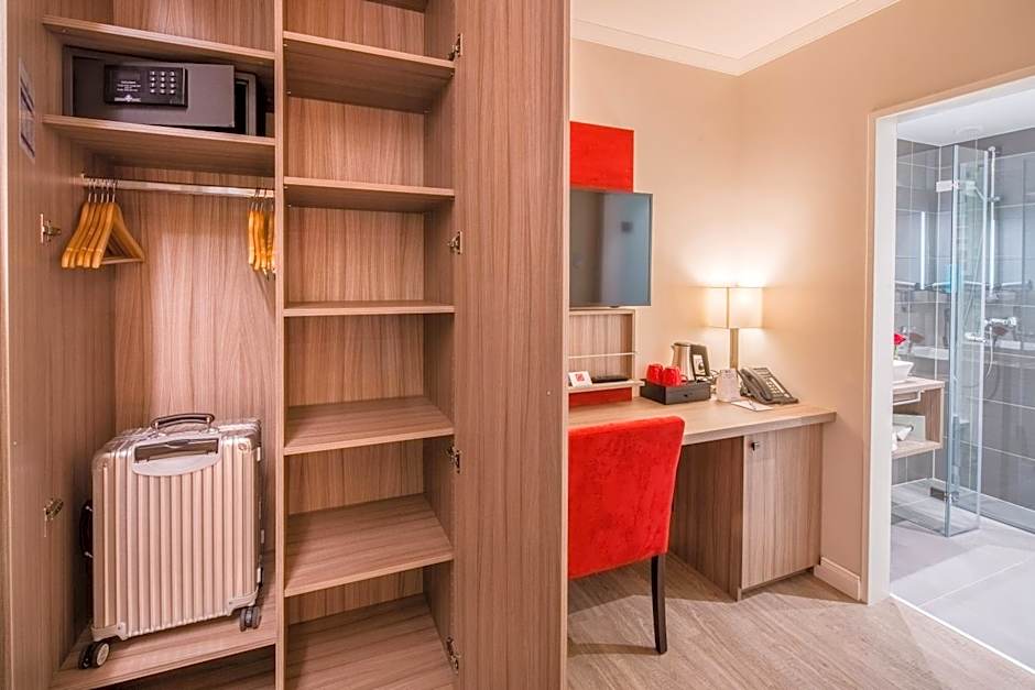Best Western Plus Hotel Regence