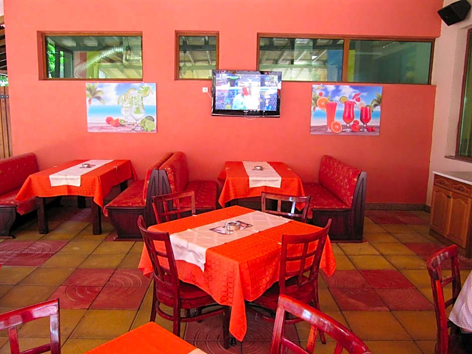 Maverick Hotel