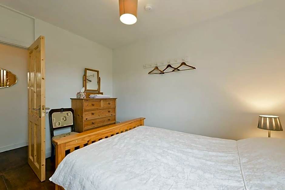 Ash House Bed and Breakfast