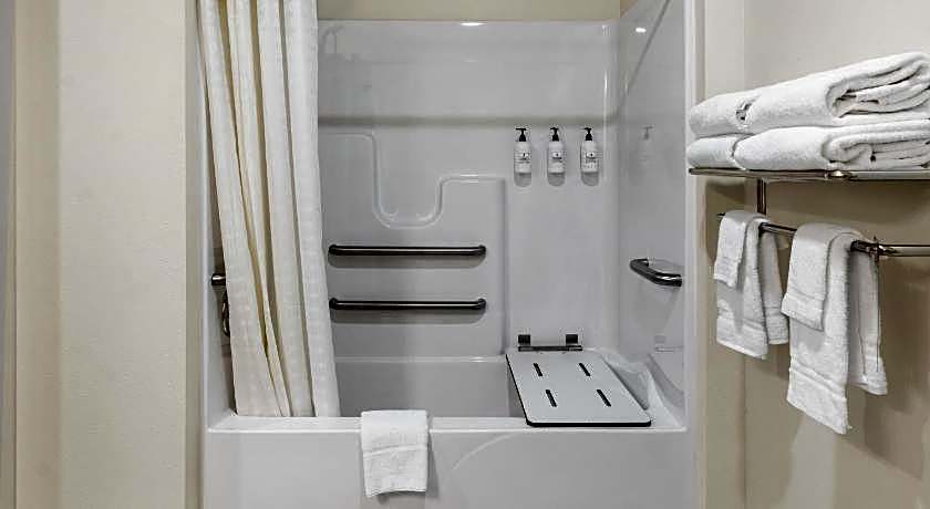 Cobblestone Hotel & Suites - Denmark