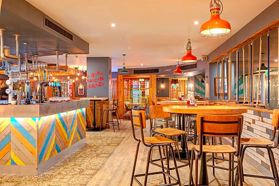 Manchester Portland By Sunday