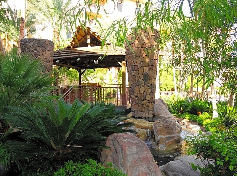 Tahiti Village Resort & Spa