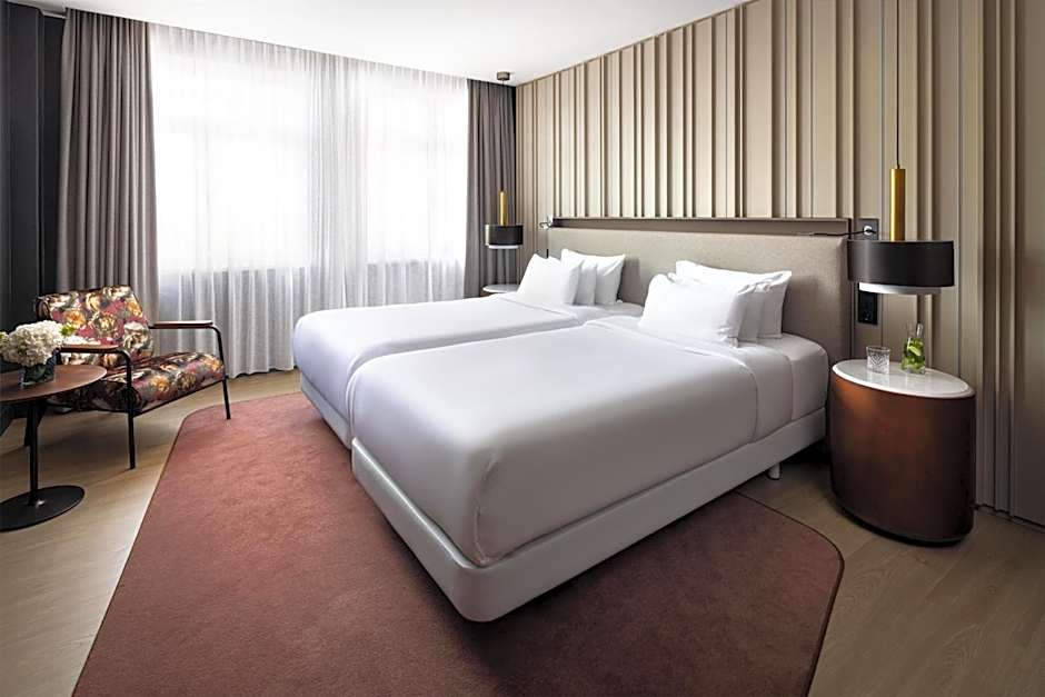 NH Collection Amsterdam Flower Market