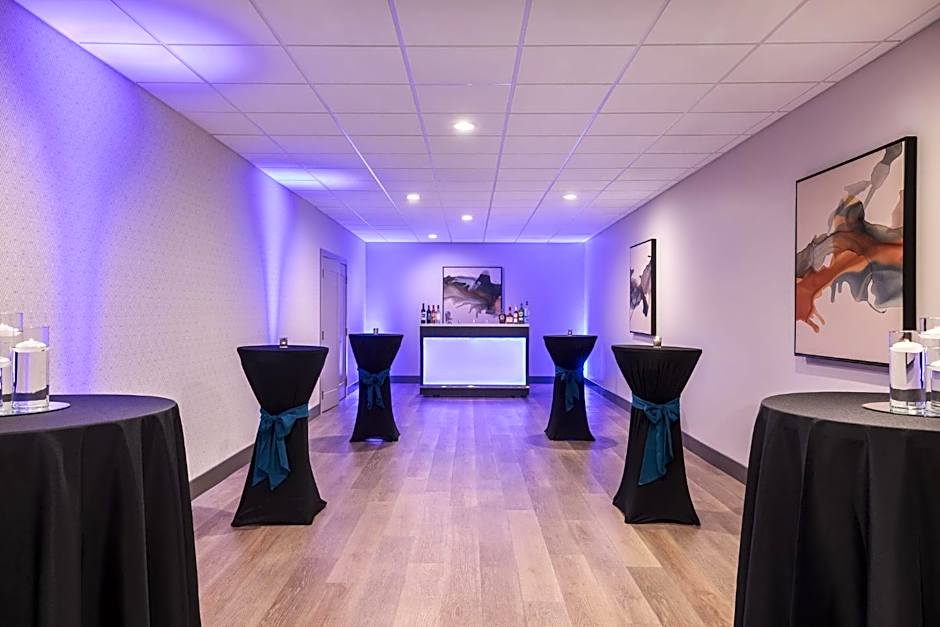 Holiday Inn Wichita East I-35 By IHG