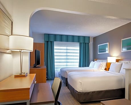 Queen Suite with Two Queen Beds and Sofa Bed