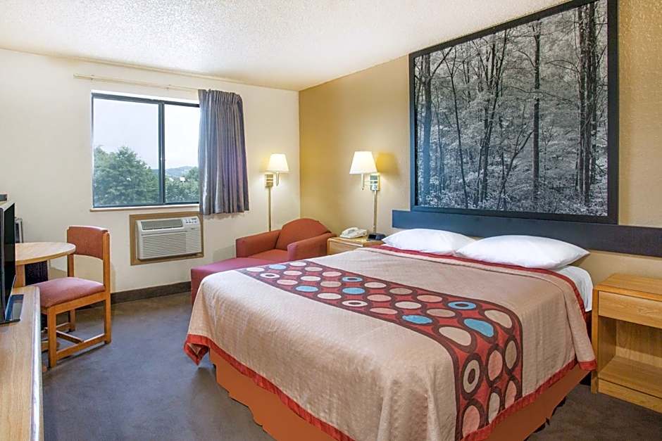 Super 8 by Wyndham Lexington VA