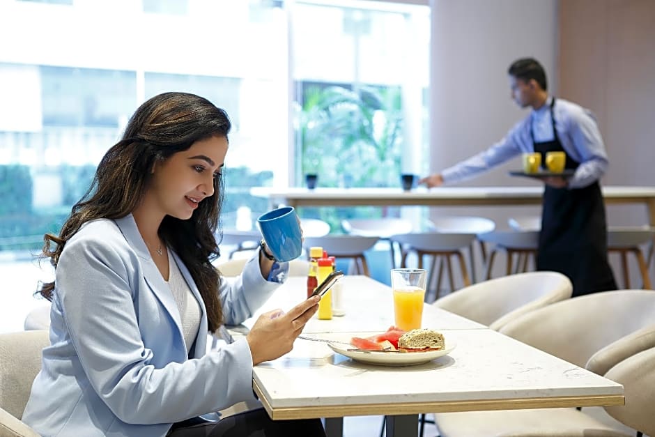 Holiday Inn Express Pune Pimpri By IHG