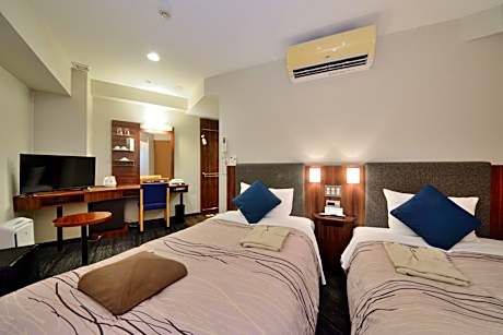 Twin Room - Non-Smoking