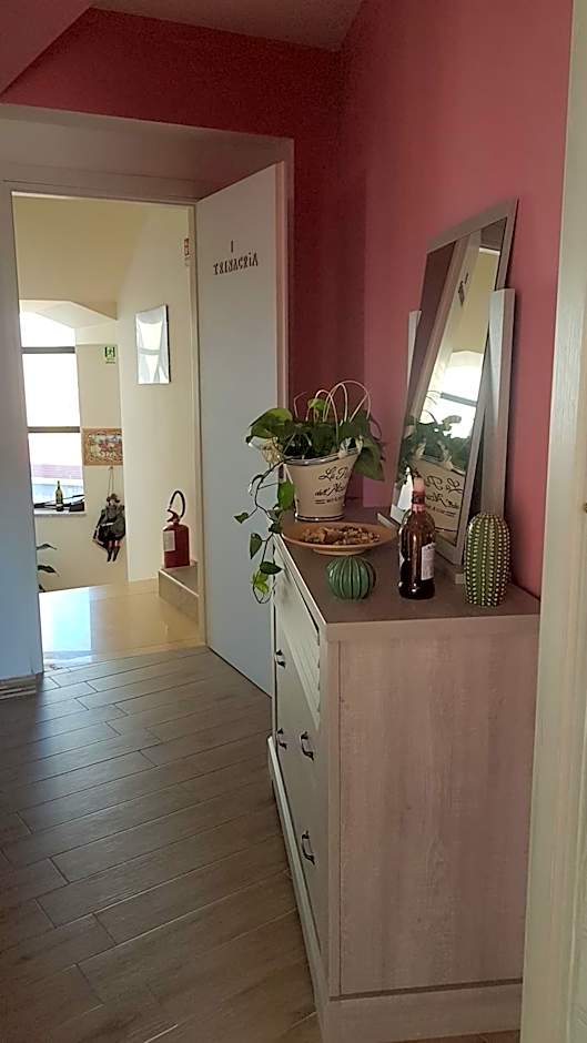 La Porta dell'Alcantara