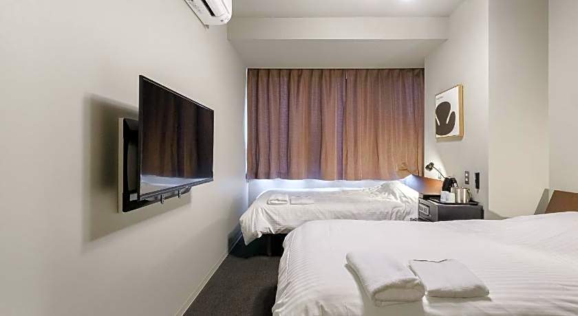 fami THE GREEN OTARU