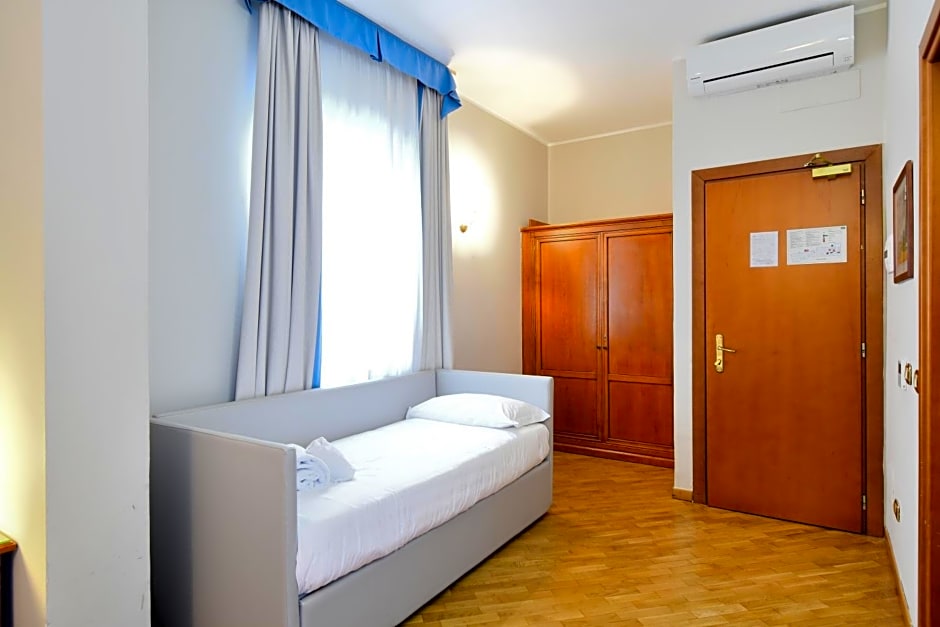 Hotel Cavour
