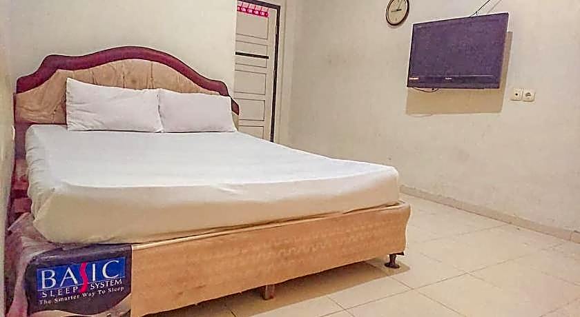 OYO Life 93590 Penginapan Palapa 10 Syariah