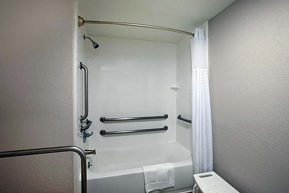 Days Inn by Wyndham Helen