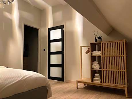 Royas Home private studio