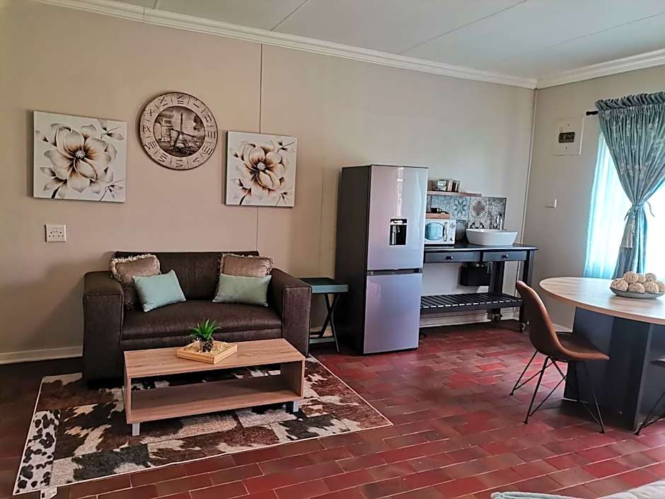 DR M BEAUTY LOUNGE AND GUEST HOUSE