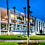 DoubleTree By Hilton Pomona